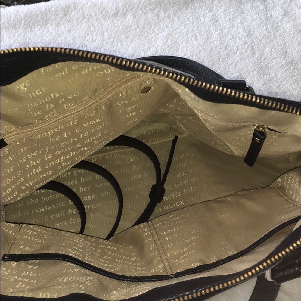 Kate spade ♠️ - Picture 3 of 4